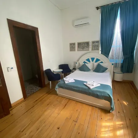 Mavi Hotel